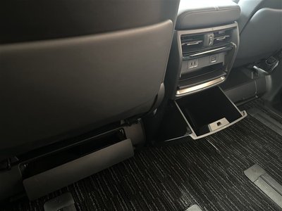 2025 Toyota ALPHARD 缩略图 38