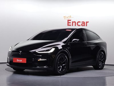 TESLA MODEL X - 2