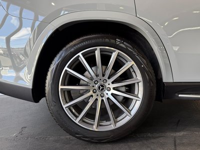 MERCEDES-BENZ GLS - 9