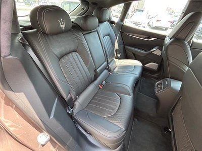 MASERATI LEVANTE - 10