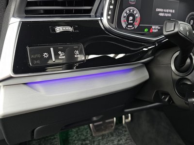2025 AUDI Q8 缩略图 27
