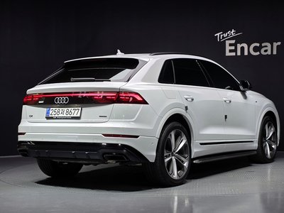 2025 AUDI Q8 照片 4