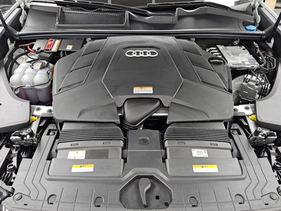 2025 AUDI Q8 照片 7