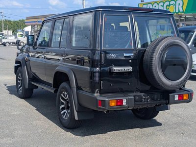 2026 Toyota LAND CRUISER 70 — миниатюра 11