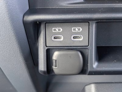 2026 Toyota LAND CRUISER 70 — миниатюра 40