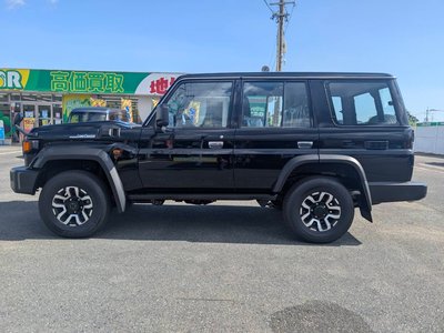 2026 Toyota LAND CRUISER 70 — миниатюра 12