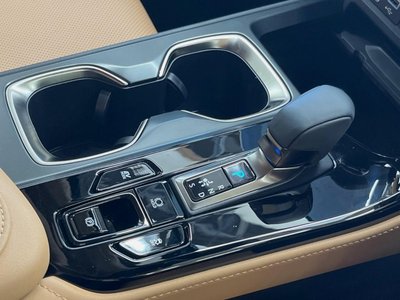2023 Lexus NX — миниатюра 38