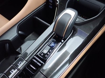2024 Toyota CROWN SPORT 缩略图 24