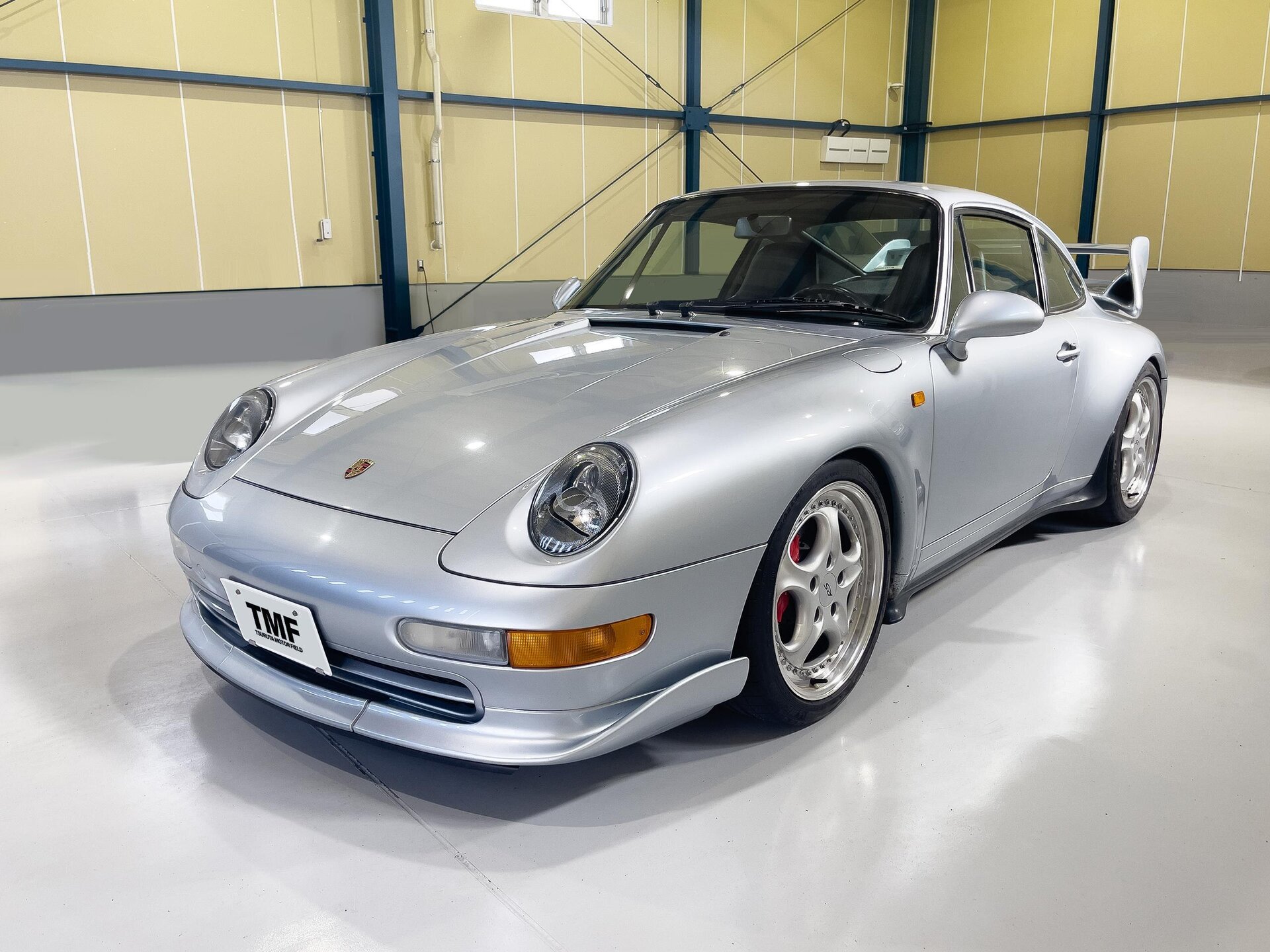 PORSCHE 911 - View 1