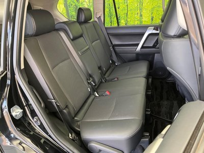 TOYOTA LAND CRUISER PRADO - 10