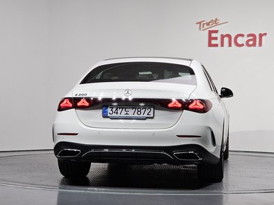 MERCEDES-BENZ E-CLASS - 4