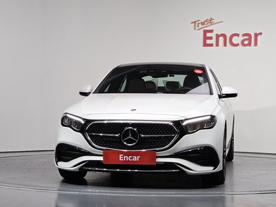 MERCEDES-BENZ E-CLASS - 2