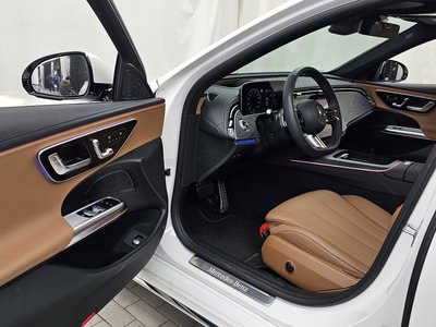 MERCEDES-BENZ E-CLASS - 10