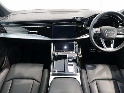 AUDI Q7 - 6