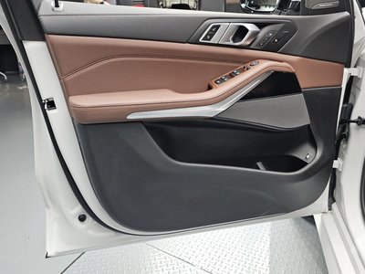 صورة مصغرة 14 لـ 2025 BMW X5