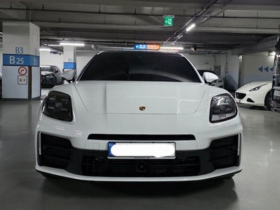 PORSCHE PANAMERA - 5