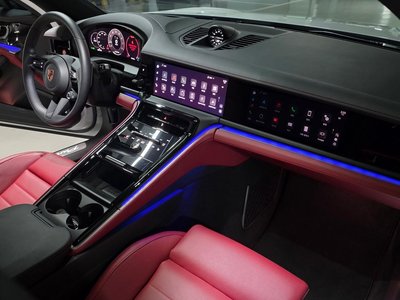 PORSCHE PANAMERA - 10