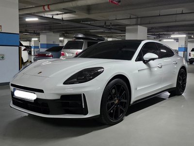 PORSCHE PANAMERA - 2