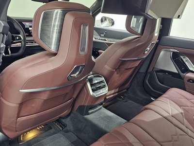 صورة مصغرة 33 لـ 2024 BMW I7