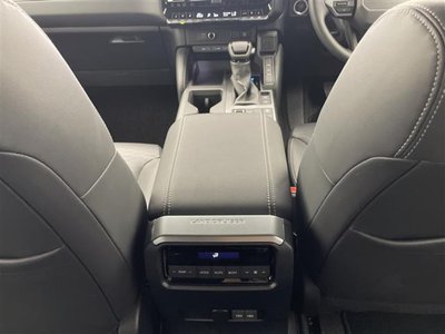 2025 Toyota LAND CRUISER 250 缩略图 24