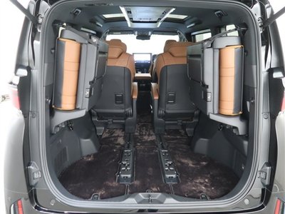 صورة مصغرة 21 لـ 2023 Toyota VELLFIRE