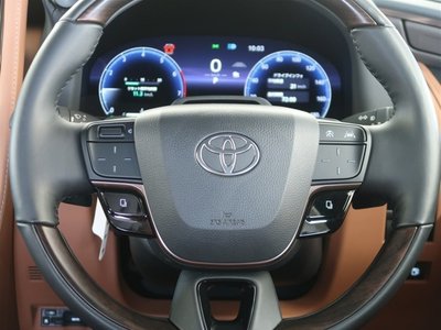 صورة مصغرة 14 لـ 2023 Toyota VELLFIRE