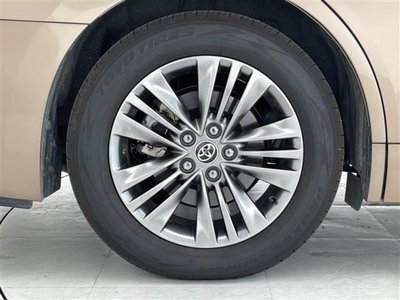 2025 TOYOTA ALPHARD thumbnail 32