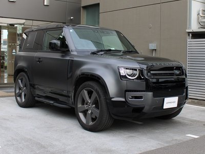 LAND ROVER DEFENDER - 6