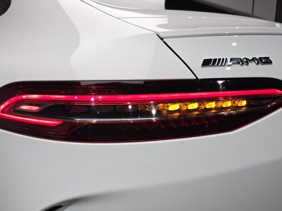 صورة 10 لـ 2021 Mercedes-BENZ GT AMG