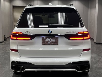 BMW X7 - 8