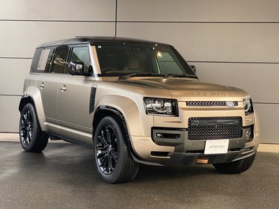 LAND ROVER DEFENDER - 3