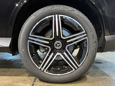 MERCEDES-BENZ GLC - 10