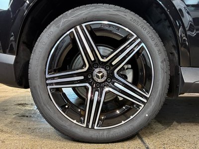 MERCEDES-BENZ GLC - 9