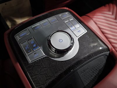 2024 GENESIS G80 (RG3) thumbnail 34