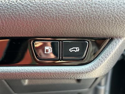 صورة مصغرة 15 لـ 2023 Lexus NX