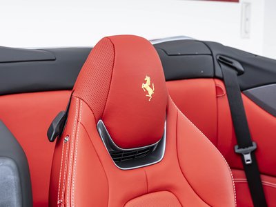 FERRARI PORTOFINO M - 5