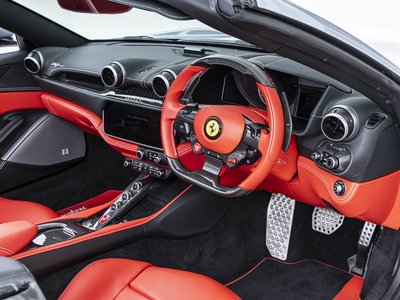 FERRARI PORTOFINO M - 9
