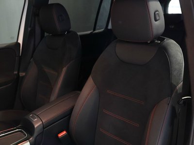 MERCEDES-BENZ GLB - 8