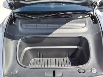 صورة 7 لـ 2025 Tesla MODEL Y