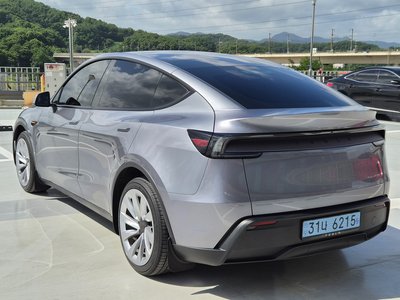 صورة مصغرة 14 لـ 2025 Tesla MODEL Y