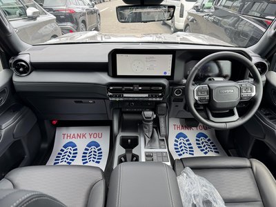 TOYOTA LAND CRUISER 250 - 3