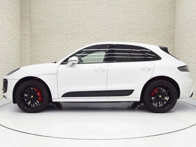PORSCHE MACAN - 6