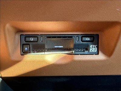 2023 Toyota VELLFIRE — миниатюра 16