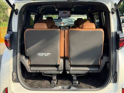 2023 Toyota VELLFIRE — миниатюра 11