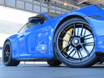 صورة 7 لـ 2025 Porsche 911