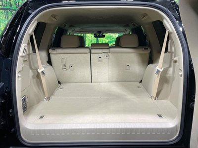 TOYOTA LAND CRUISER PRADO - 10