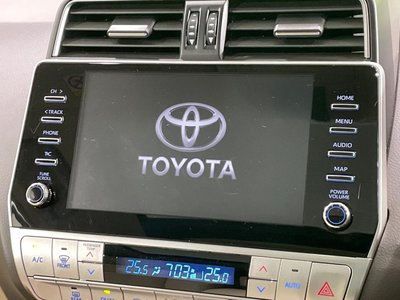 TOYOTA LAND CRUISER PRADO - 4