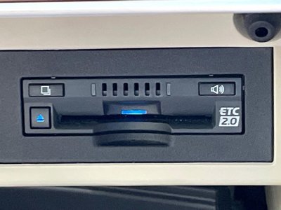 TOYOTA LAND CRUISER PRADO - 7