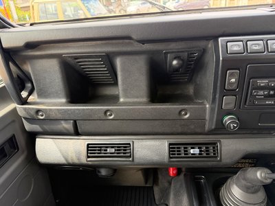 2002 LAND Rover DEFENDER — миниатюра 33