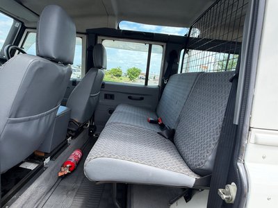 2002 LAND Rover DEFENDER — миниатюра 24
